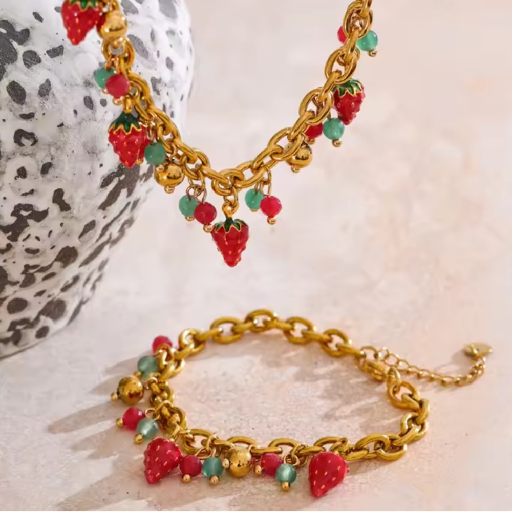 ◾️18K Gold Plated Strawberry Charm Necklace